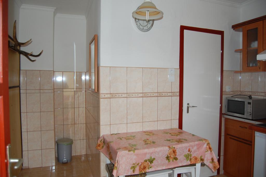 וישגרד Zach Klara Utcai Apartman מראה חיצוני תמונה